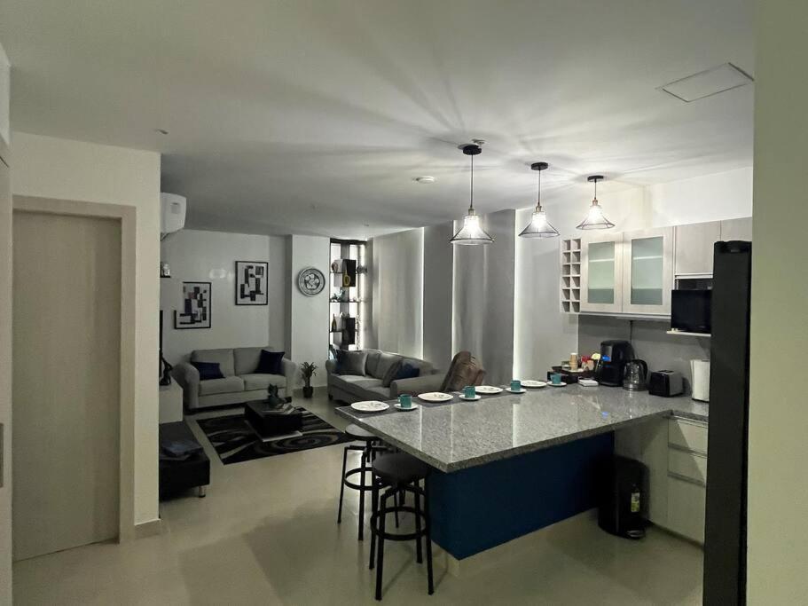 New Luxury Apartment With King - Size Bed Ceibos Guayaquil Exterior foto